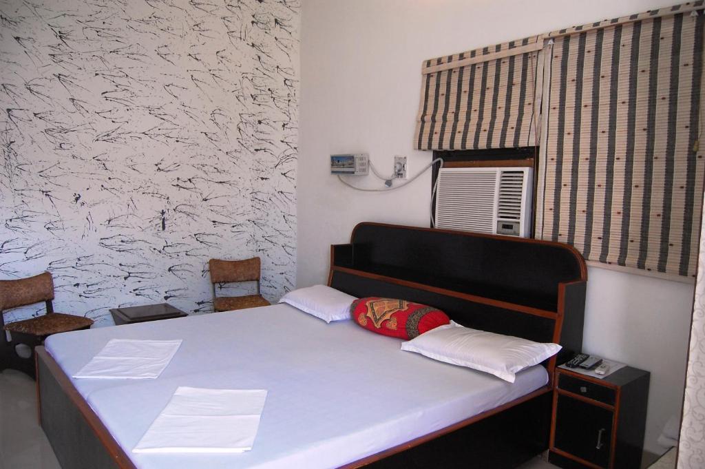 Sai Home Stay Bed & Breakfast- Near Tajmahal Agra  Kamer foto