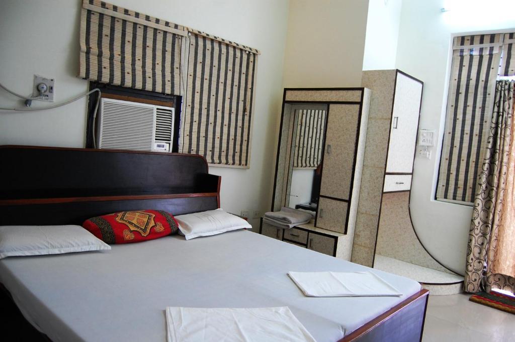 Sai Home Stay Bed & Breakfast- Near Tajmahal Agra  Kamer foto